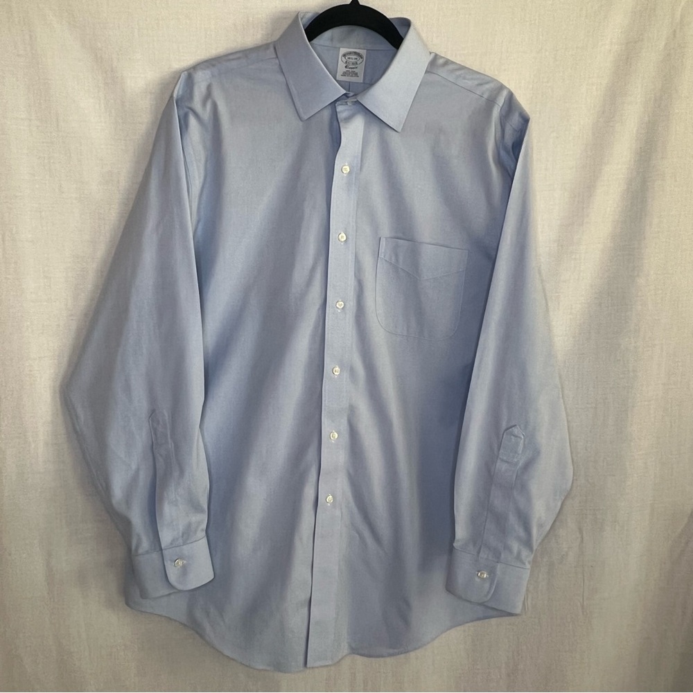 Classic Brooks Brothers, Men's Blue Button Up Shirt, Size 16 1/2-34